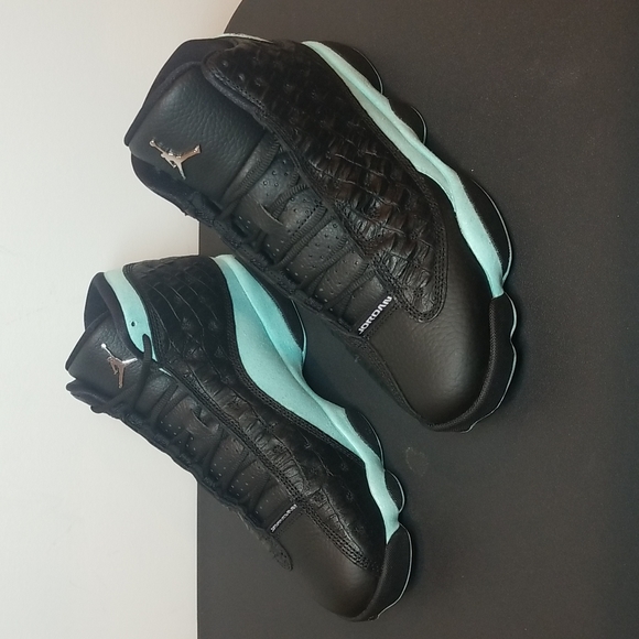 Air Jordan 13 Retro - Picture 5 of 8